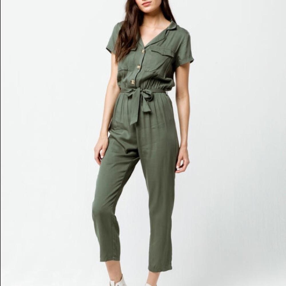 Army green short sleeve romper